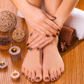 Semipermanente + Dry Pedicure + SPA